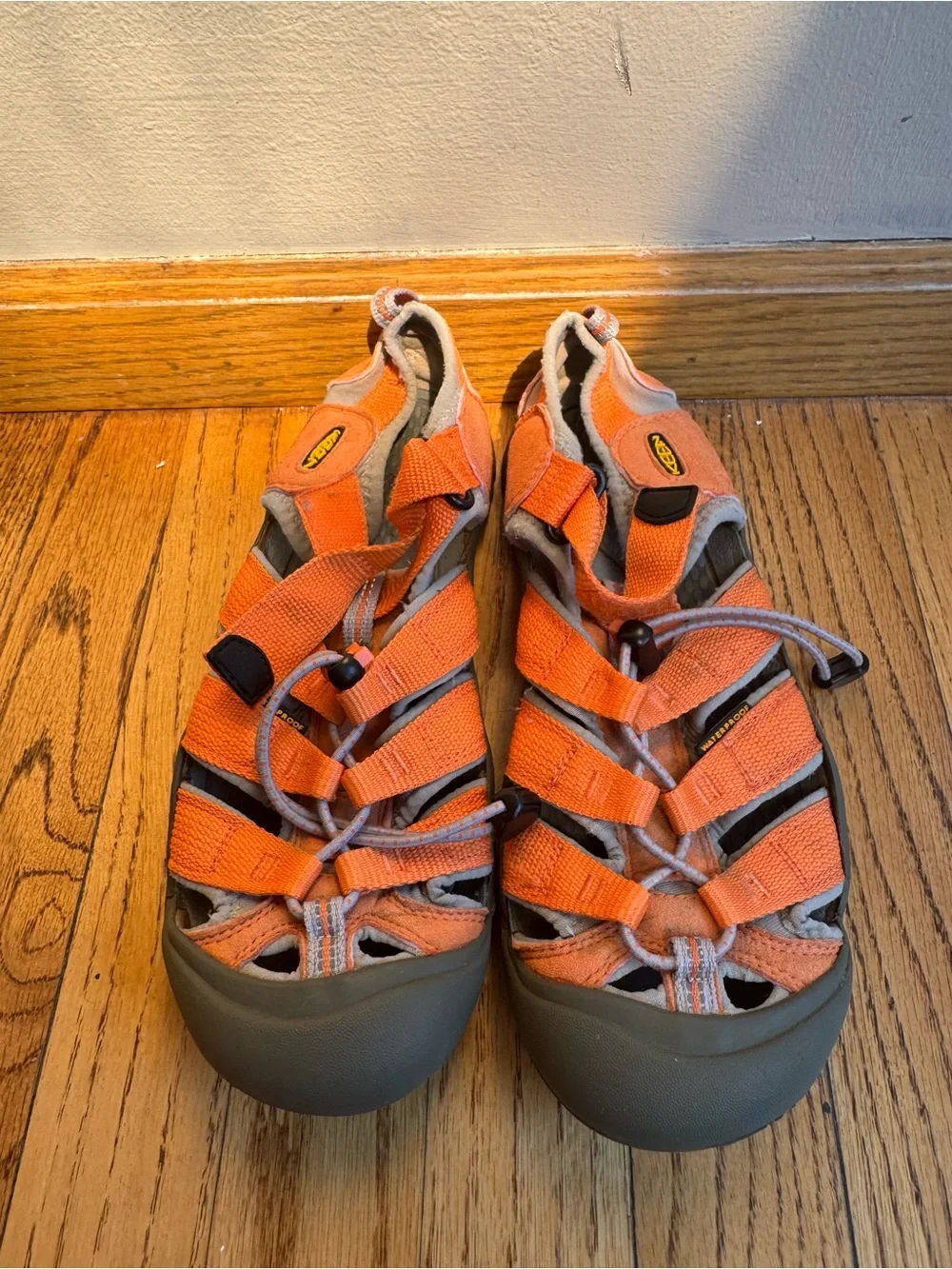 Keen Kids Orange and Gray Closed-Toe Sandals Size 6 Outdoors Waterproof